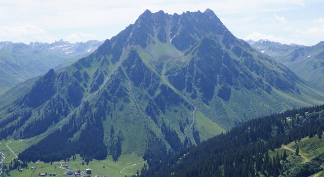 Sommerbild Der Ritzenspitze Und Gargellen Im Montafon